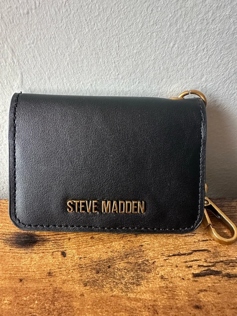 Steve Madden Black Card Wallet Keychain Bag Charm with Gold Hardware NWOT